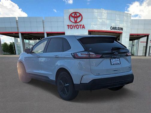 2023 Ford Edge SE