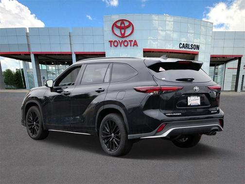 2024 Toyota Highlander XSE