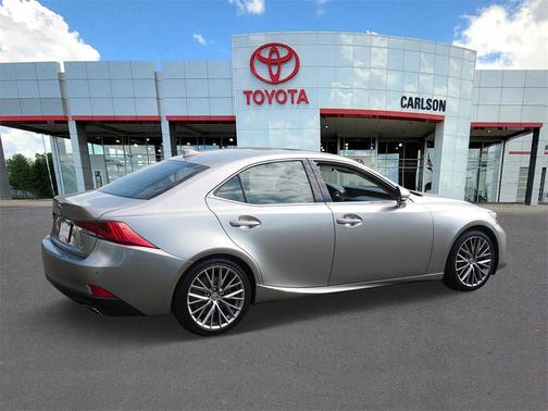 2018 Lexus IS 300 Base