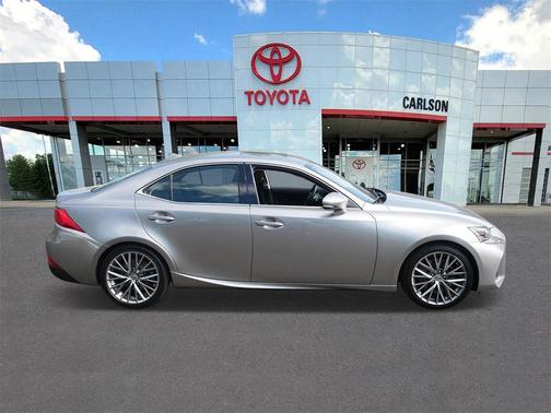 2018 Lexus IS 300 Base
