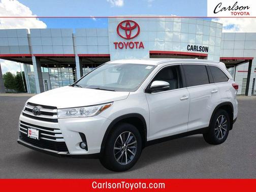 Blizzard Pearl 2019 Toyota Highlander XLE