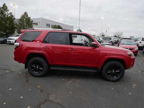 2024 Toyota 4Runner SR5