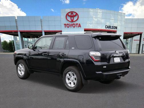 Midnight Black Metallic 2024 Toyota 4Runner SR5