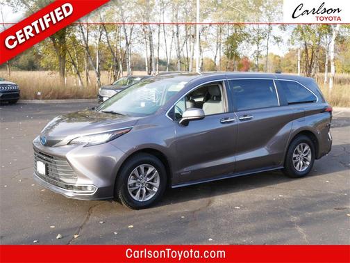 2021 Toyota Sienna XLE 7 Passenger
