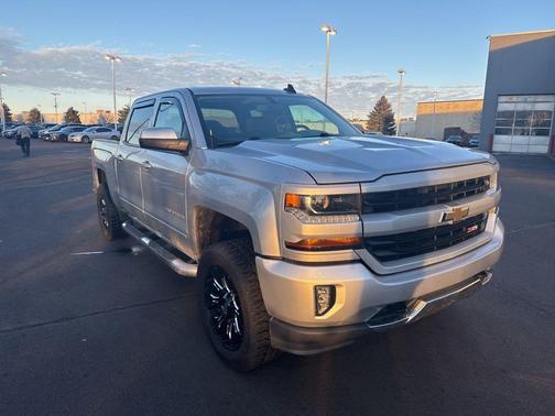 2018 Chevrolet Silverado 1500 2LT