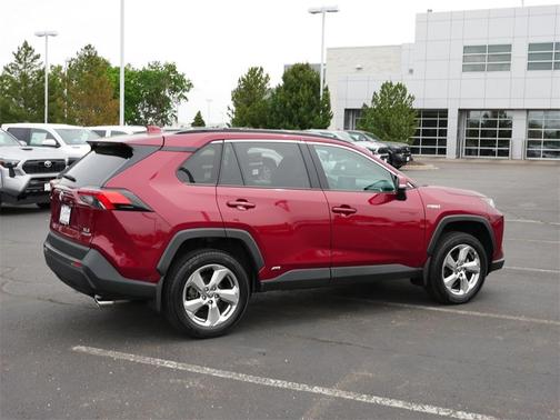2021 Toyota RAV4 Hybrid XLE Premium