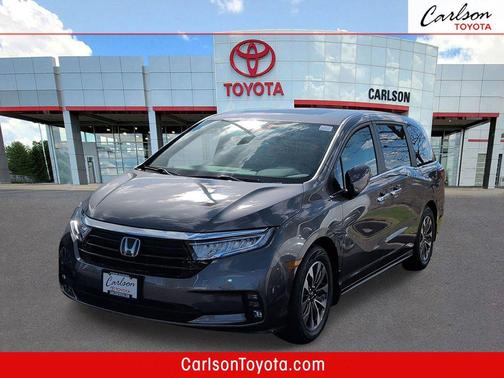Sonic Gray Pearl 2024 Honda Odyssey EX-L