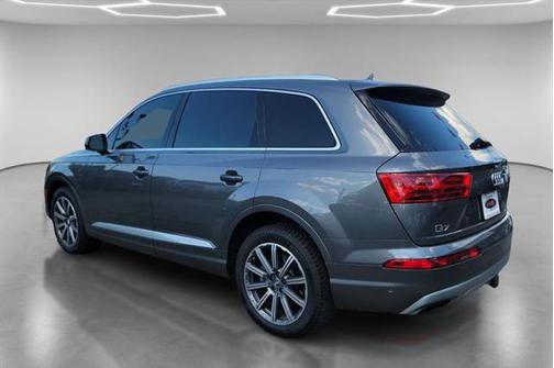 2019 Audi Q7 55 Premium Plus