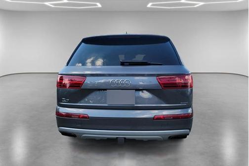 2019 Audi Q7 55 Premium Plus