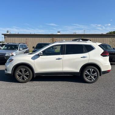 2020 Nissan Rogue SV