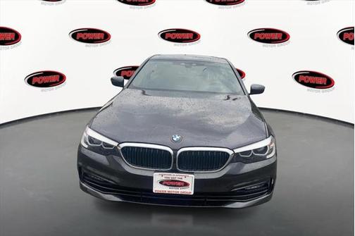 2018 BMW 530 530i xDrive Sedan