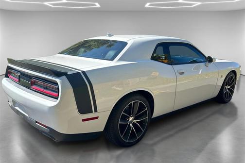 2015 Dodge Challenger R/T Scat Pack