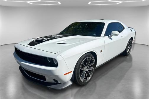 2015 Dodge Challenger R/T Scat Pack