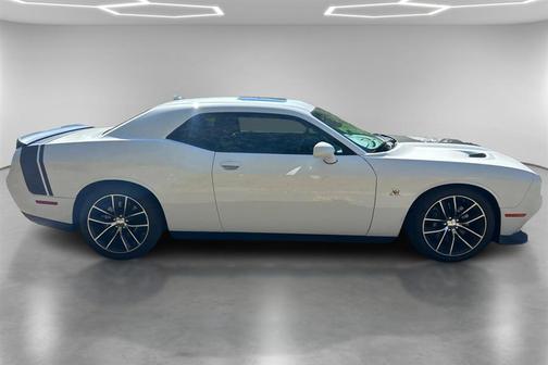 2015 Dodge Challenger R/T Scat Pack