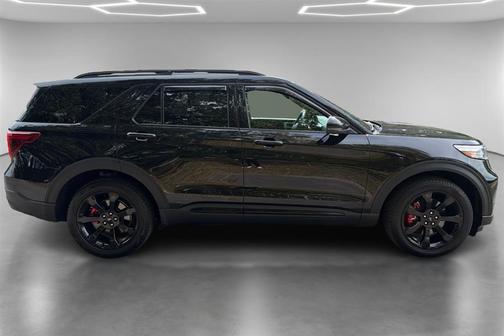 2023 Ford Explorer ST 4WD
