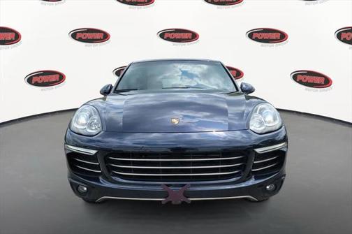 2017 Porsche Cayenne S