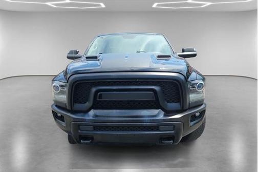 2019 RAM 1500 SLT
