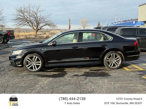 2017 Volkswagen Passat 1.8T R-Line w/Comfort