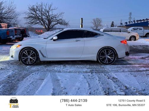 2017 INFINITI Q60 2.0t Premium