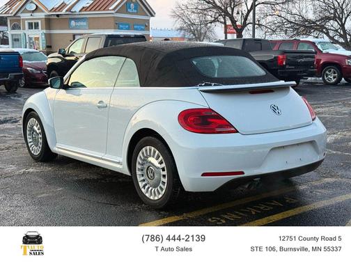 2015 Volkswagen Beetle Auto 1.8T w/Tech