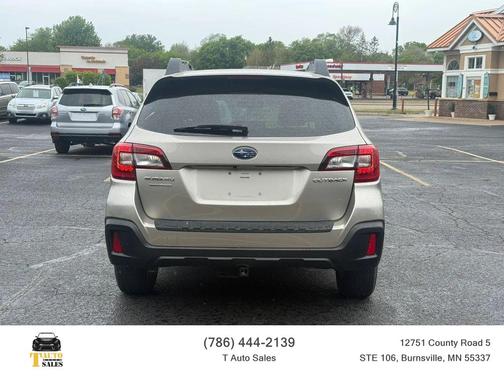 Tungsten Metallic 2018 Subaru Outback 2.5i