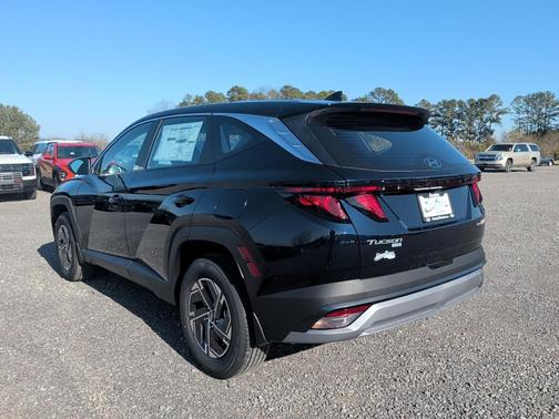 2026 Hyundai TUCSON Hybrid Blue SE