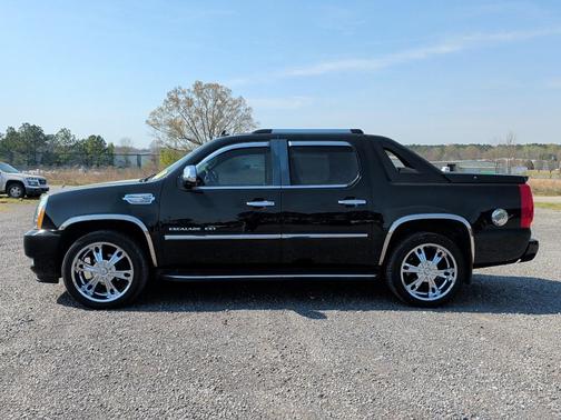 2008 Cadillac Escalade EXT Base
