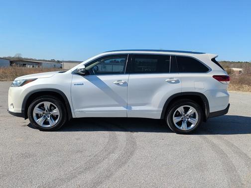 2018 Toyota Highlander Hybrid Base
