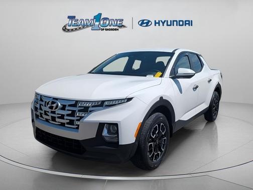 Atlas White 2023 Hyundai SANTA CRUZ SEL