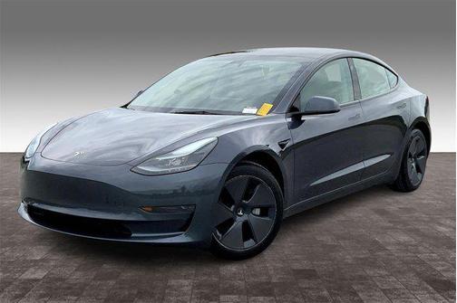 2023 Tesla Model 3 Standard Range