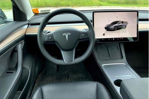 2023 Tesla Model 3 Standard Range