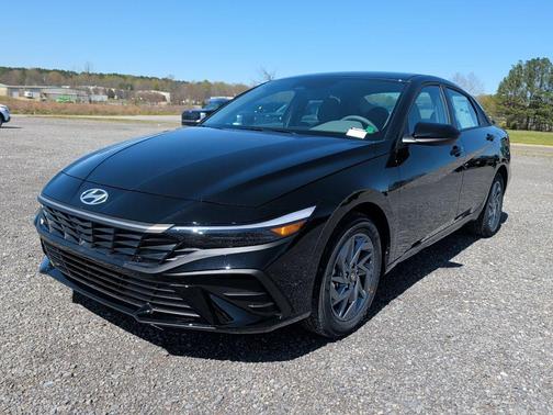 Abyss Black 2026 Hyundai ELANTRA HEV Blue