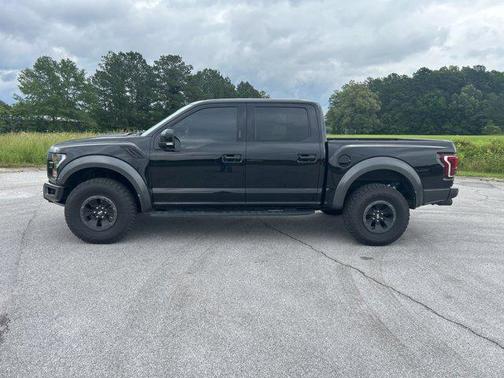 2017 Ford F-150 Raptor