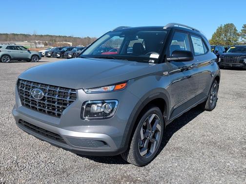 2026 Hyundai VENUE SEL w/Two-Tone Roof