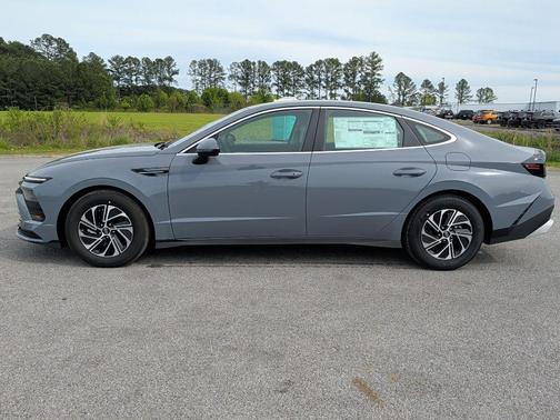 Transmission Blue 2026 Hyundai SONATA Hybrid Base