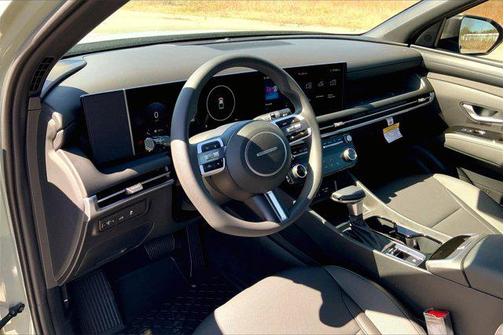 2025 Hyundai SANTA CRUZ SEL Activity