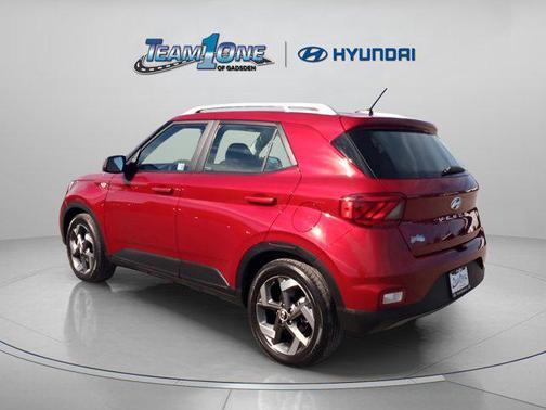 2024 Hyundai VENUE SEL