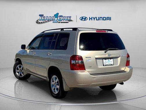 2005 Toyota Highlander Base