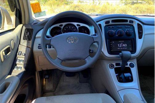 2005 Toyota Highlander Base