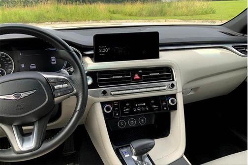 2024 Genesis G70 2.5T RWD