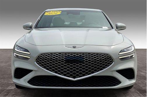 2024 Genesis G70 2.5T RWD