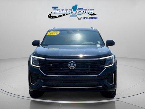 2024 Volkswagen Atlas Cross Sport 2.0T SEL Premium