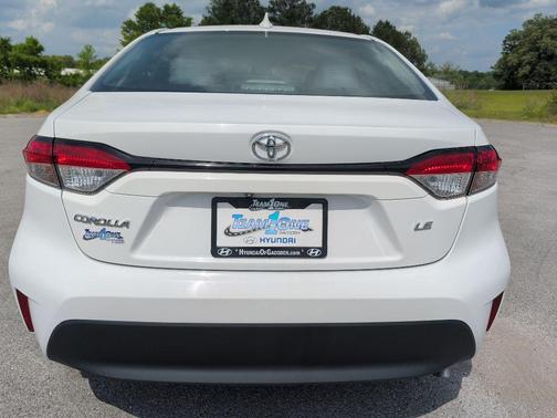 Ice Cap 2023 Toyota Corolla LE