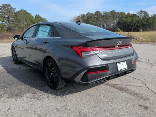 2026 Hyundai ELANTRA Sport