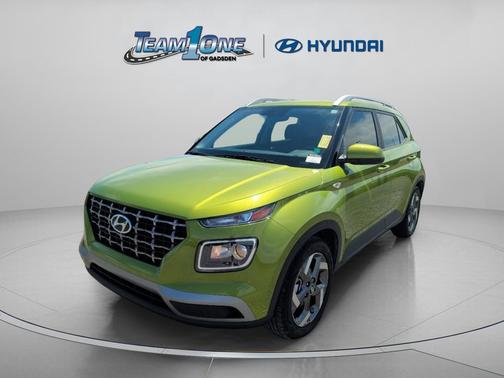 Green Apple 2024 Hyundai VENUE SEL