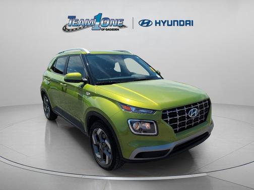 Green Apple 2024 Hyundai VENUE SEL
