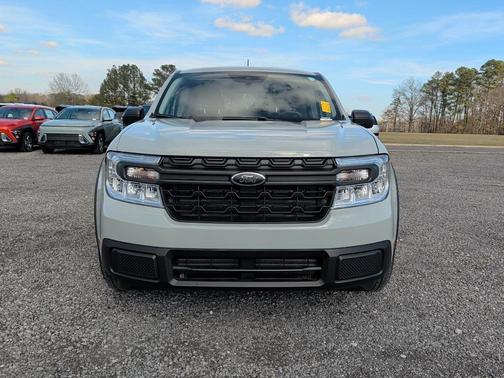 2023 Ford Maverick XL