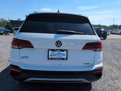 Pure White 2024 Volkswagen Taos 1.5T S