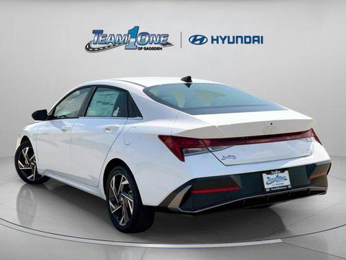 2025 Hyundai ELANTRA HEV Limited