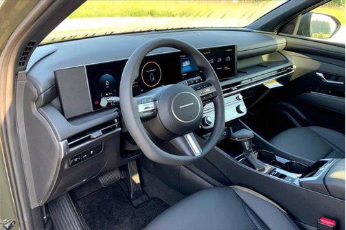 2025 Hyundai SANTA CRUZ SEL Activity